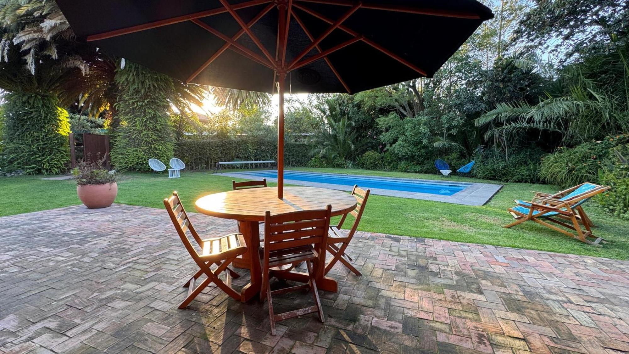 Rukka Lodge Tumbaco Exterior photo